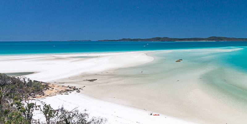 Boote am Whiteheaven Beach