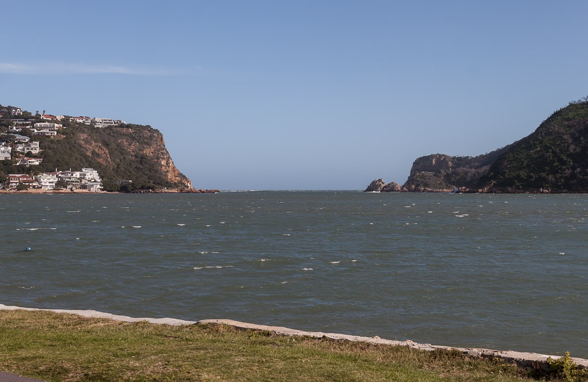 Aussicht von Leisure Island auf die Knysna Heads