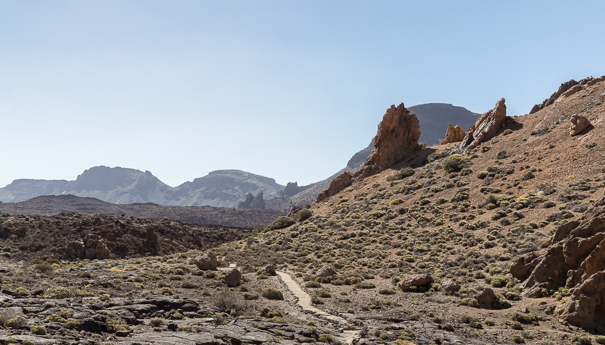 Wanderweg im Vulkangebiet Teneriffas